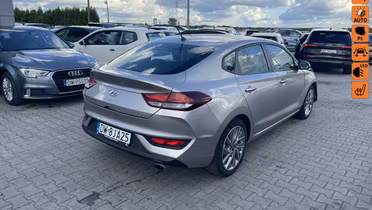 HYUNDAI i30 N