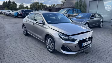 HYUNDAI i30 N