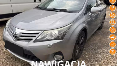TOYOTA Avensis