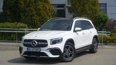 MERCEDES-BENZ GLB