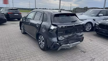 SUZUKI S-Cross