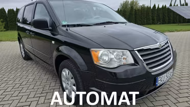 CHRYSLER Town & Country