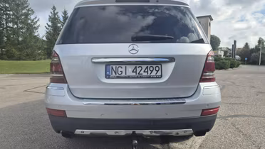 MERCEDES-BENZ GL