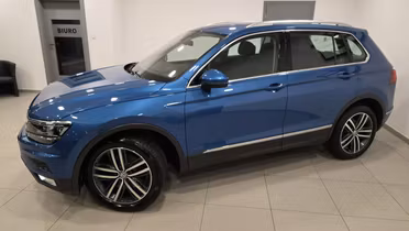 VOLKSWAGEN Tiguan