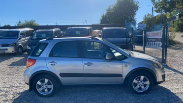 SUZUKI SX4