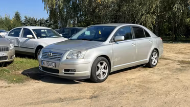 TOYOTA Avensis