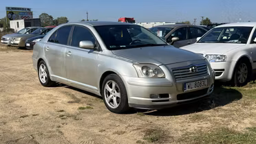TOYOTA Avensis
