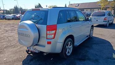 SUZUKI Grand Vitara