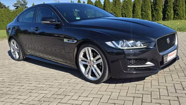 JAGUAR XE
