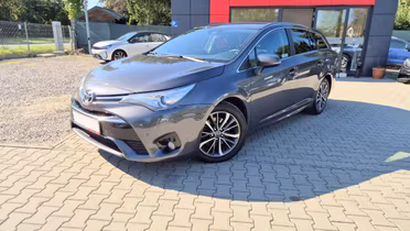 TOYOTA Avensis
