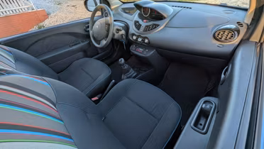 RENAULT Twingo