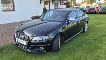 AUDI S4