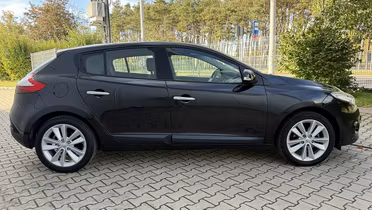 RENAULT Megane