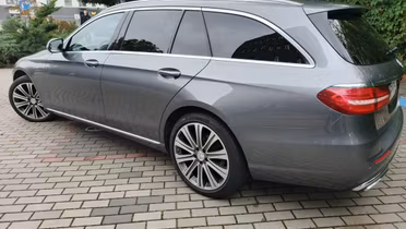 MERCEDES-BENZ E Klasa