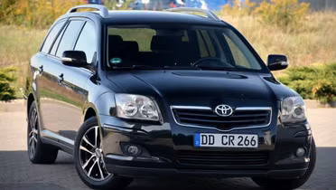 TOYOTA Avensis