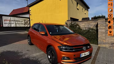 VOLKSWAGEN Polo