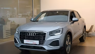 AUDI Q2