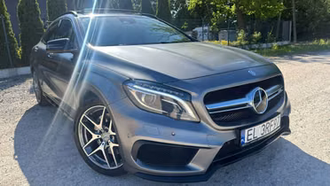 MERCEDES-BENZ GLA