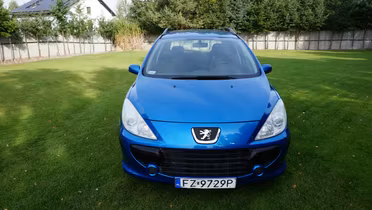 PEUGEOT 307