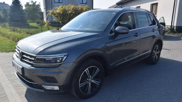 VOLKSWAGEN Tiguan