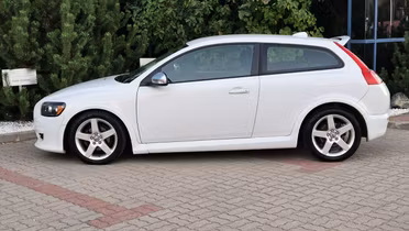 VOLVO C30