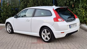 VOLVO C30
