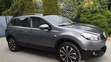 NISSAN Qashqai+2