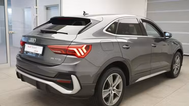 AUDI Q3 Sportback