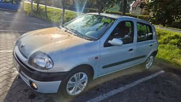 RENAULT Clio