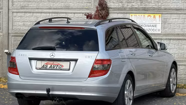 MERCEDES-BENZ C Klasa