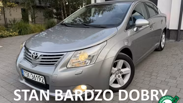 TOYOTA Avensis