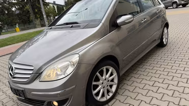 MERCEDES-BENZ B Klasa