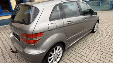 MERCEDES-BENZ B Klasa