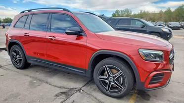 MERCEDES-BENZ GLB
