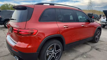 MERCEDES-BENZ GLB
