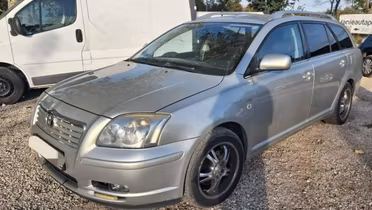 TOYOTA Avensis