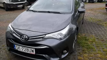 TOYOTA Avensis