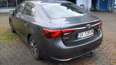 TOYOTA Avensis