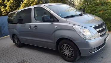 HYUNDAI H-1