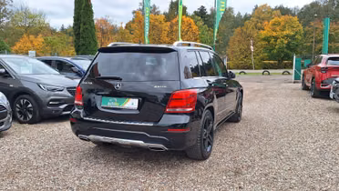 MERCEDES-BENZ GLK