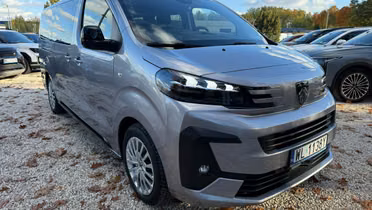 PEUGEOT Traveller