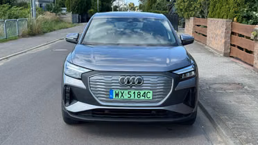 AUDI Q4 Sportback e-tron