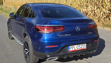 MERCEDES-BENZ GLC
