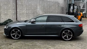 AUDI RS4 Avant