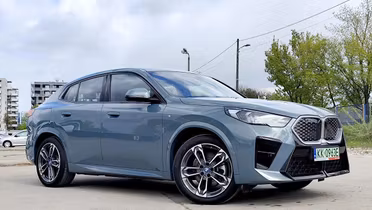 BMW iX2