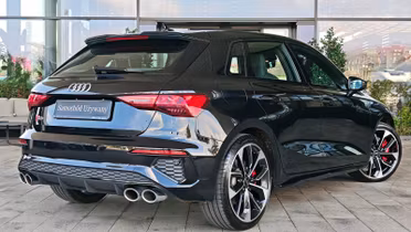 AUDI S3 Sportback