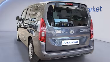 TOYOTA Proace City Verso