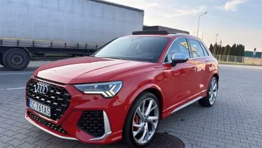 AUDI RS Q3