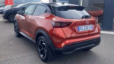 NISSAN Juke