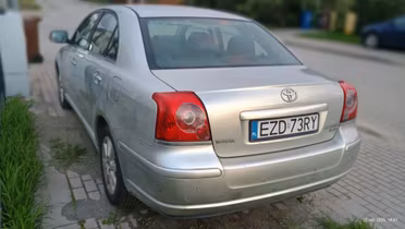TOYOTA Avensis
